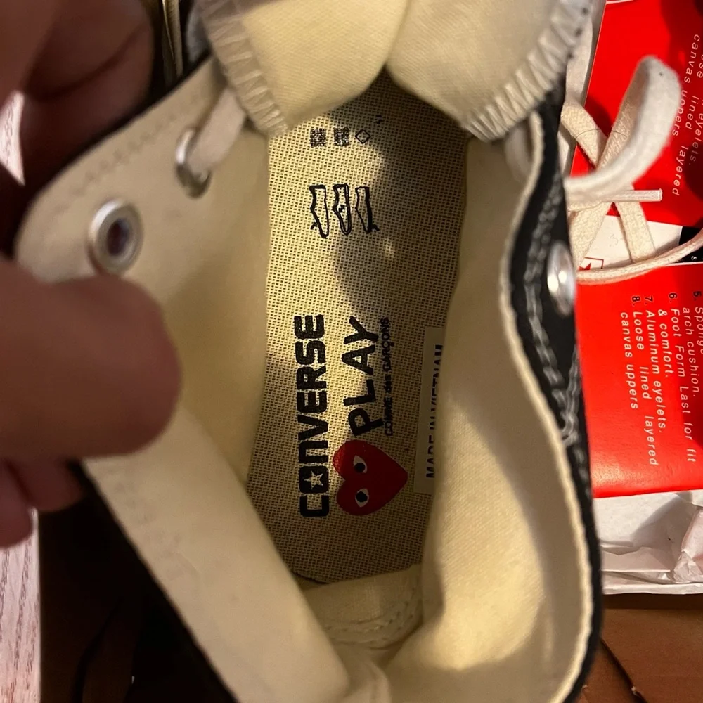 CDG - Picture 2 of 4